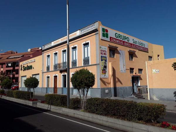 Cerámicas y Materiales San Isidro