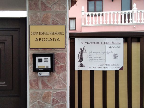 Silvia Teruelo Hernández Abogada